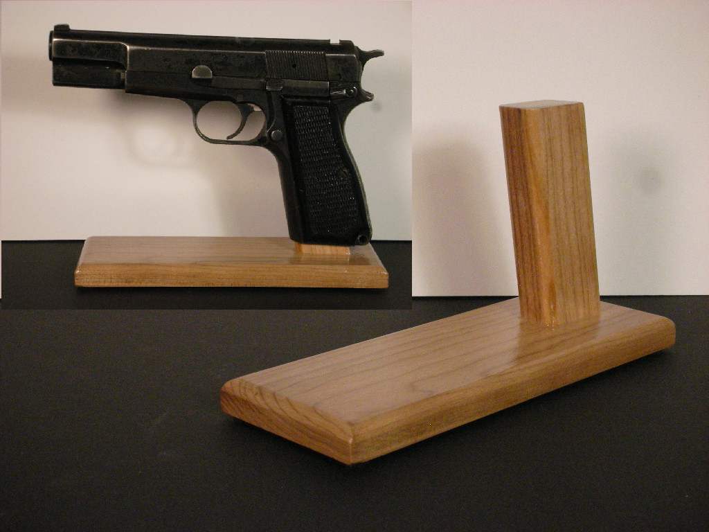 Cherry Pistol Gun Stand Display for Browning HP 9mm 